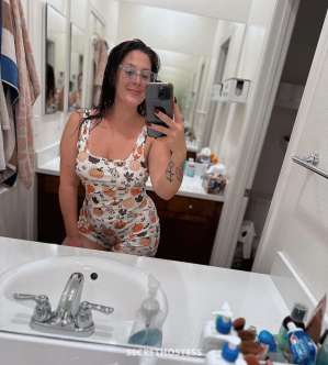I’m married and looking for a friends with benefits in Cleveland OH