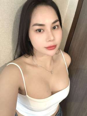 Lisa, escort in Doha
