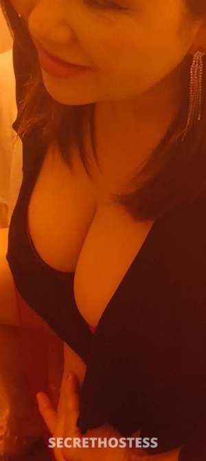 Beautiful Asian Bombshell in Colorado Springs CO