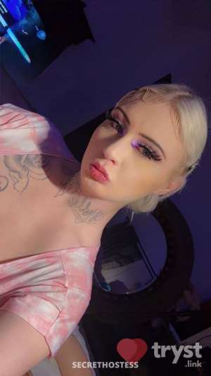 Anna - Wet&amp;Ready in Long Beach CA