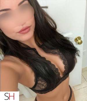 Sylvan Lake’s Hottest Playmate For Your Ultimate Pleasure in Red Deer