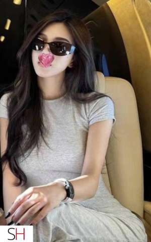 25 year old Asian Escort in Oshawa oshawa new pretty girl sex bj and soft serve