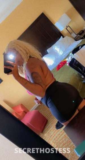 28 year old Escort in Fairbanks AK Blonde EBONY