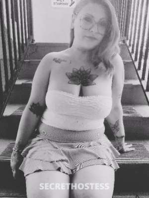 32 year old Escort in Gainesville FL Sexy thick red head Lake city incall Available now