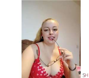 27 year old Latino Escort in Bradford Alesia Beauty.Massage,owo,GFE,Party.ONLY 3 days, Independent
