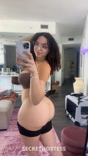 25 year old Hispanic Escort in Reading PA I’m down available for hookup xxxx-xxx-xxx