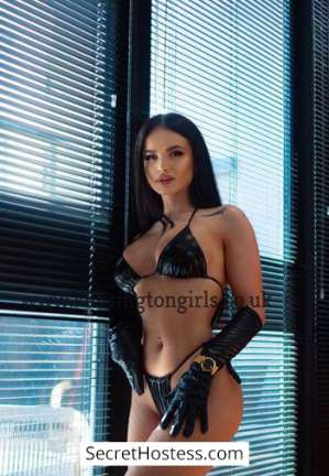 25 year old Escort in London Lulu, Kensington Girls Agency