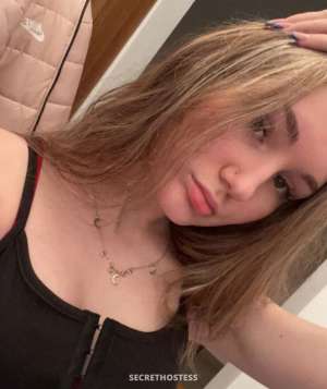 25 year old Escort in Los Angeles CA What’s Up . Wanna meet and wya? Am a female escort ready 