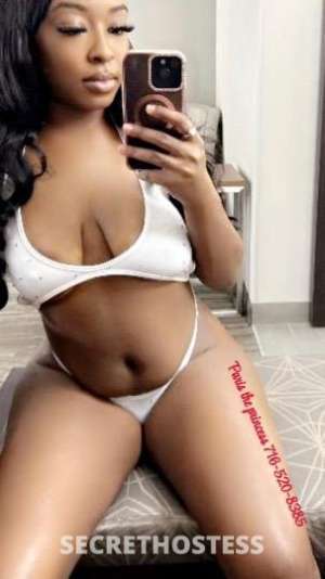 23 year old French Escort in Buffalo NY Sexy princess paris