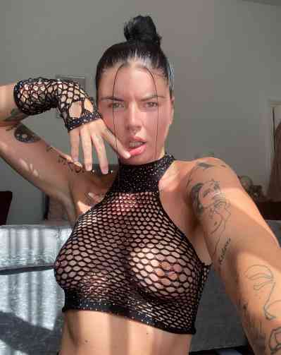 I'm Emily available for BDSM ,Massage 💆‍♀️and all  in Doha