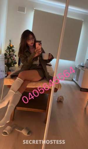 19 year old Japanese Escort in Ballarat Japanese star tanned girl nat available, Ballarat