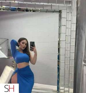23 year old Caucasian Escort in Lévis Mon bébé faut jouir en moi