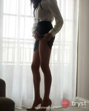 Sasha Belle - Published model &amp; law student in Washington DC