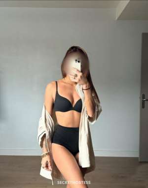 26 year old Escort in Annemasse Service À Domicile, escort