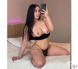 27 year old Escort in West Sussex BEATRICE🔥🔝REAL PICS💥GENUINE,SWEET AND SEXY, 