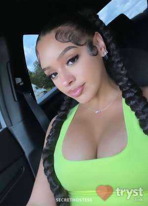 Aryanna - College Sweetheart in Atlanta GA