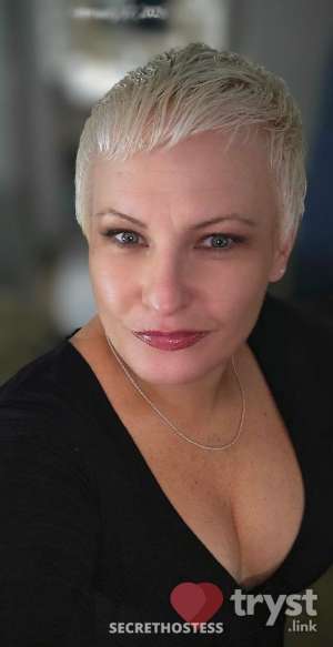 Gulfcoast Erin - MS Gulfcoast's FINEST Mature in Biloxi MS
