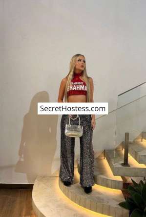 Isabella, Agency in Pristina