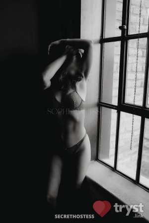 Sophia Weiss - Sensually Graceful in Milwaukee WI