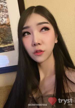 YAYA - Cute classy elegant in Honolulu HI