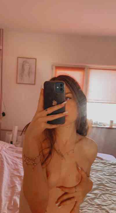 New in town and available for hook up in Ohrid