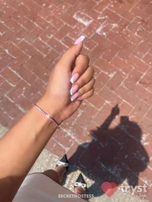 Chloe Luxx - Sweet and Submissive Princess in London