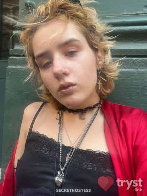 Jules Crush - Slutty Lips of Lust &amp; Honey in Manhattan NY