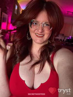Josie Jones - Big MILF Energy in Minneapolis MN