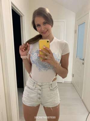 23 year old Escort in Athens Farelle