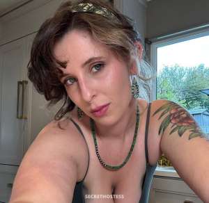 New sexy curvy Lucy in town I’m available for your booking in Sunshine Coast