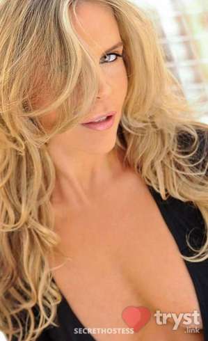 Emma - Your perfect choice in Orlando FL