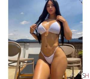23 year old Latino Escort in Brighton East Sussex AMELIA ..NEW IN TOWN ..OWO, Independent