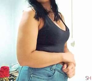 36 year old Eastern Escort in Altamira Para Eu faço programa