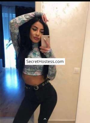 Patricia, Independent in Bucharest