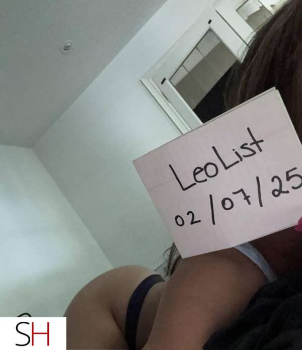 19Yrs Old Escort Newmarket Image - 3