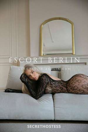 25 year old Ukrainian Escort in Berlin Karina