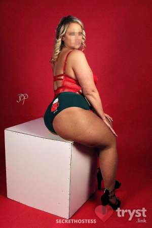 30 year old White Escort in Champaign IL Deseray For you! - NURU SPECIALIST