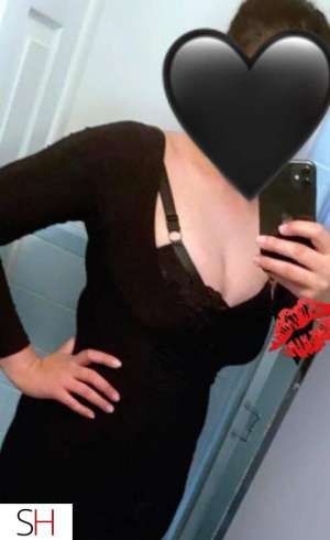 29 year old Asian Escort in Mississauga Hello gentlemens