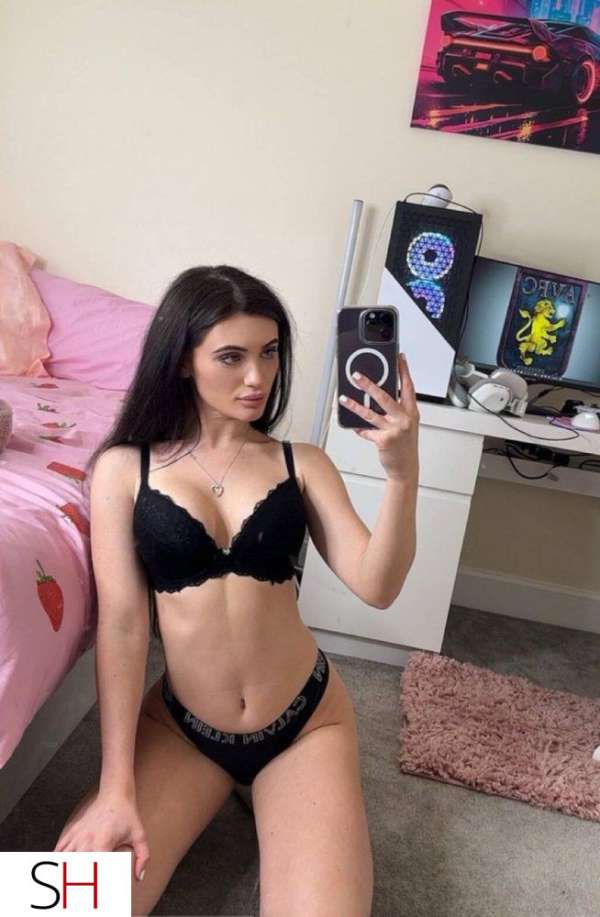 24Yrs Old Escort 167CM Tall Cornwall Image - 2