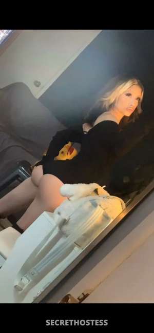 Sexy Petite Latina ASK ABOUT 3 GIRLS Available 24 7 and  in Orange County CA