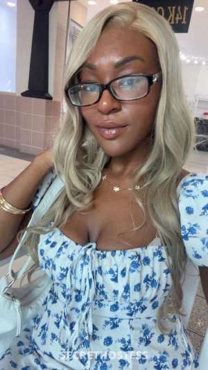 Offering a girlfriend experience defined by elegance,  in Ft Wayne IN