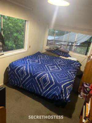 36 year old Escort in Calamvale Brisbane Accommodation available in a great Sunnybank location safe 
