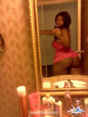 New girl on the scene in town for a limited time only come  in New London CT