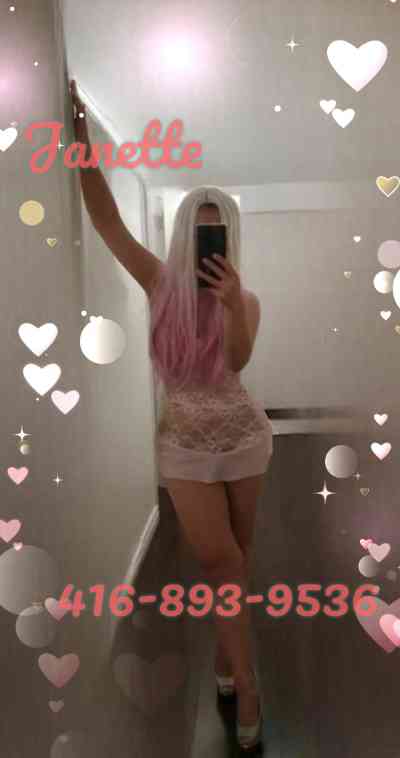 26 year old Asian Escort in independent escort girl in: Richmond Hill Massage and Gfe service ~ Richmondhill & GTA