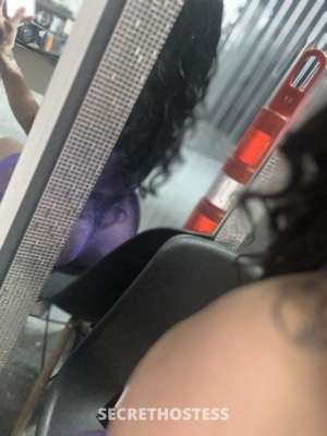 28 year old Escort in San Fernando Valley CA Let’s Party ? with Pleasure