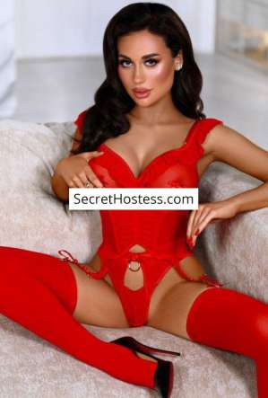 Alisadoll, Agency in Beirut
