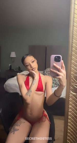 💦🌶your new atf✨ creamy and petite playmate available in Olympia WA