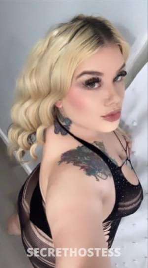 Blonde Curvy Playmate in Beaumont TX