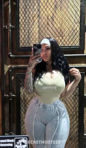 Hottest girl in town right now, I’m visiting Bronx NY …  in Bronx NY