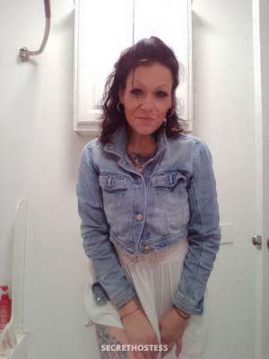 38 year old Escort in Columbus OH It's just another manic monday!!serious inquiries only 
